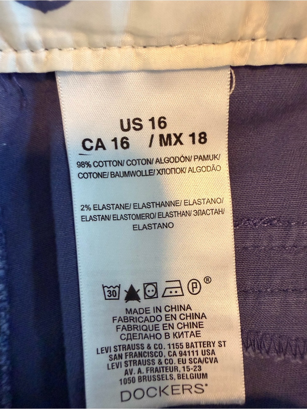 Dockers Navy Women's Casual Shorts SIZE 16 - Picture 8 of 9